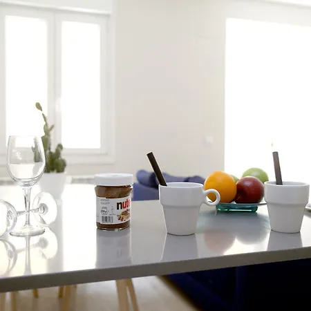 아파트 El Rincon De La Merced 1 Con Terraza Y Aire Acondicionado 로그로노