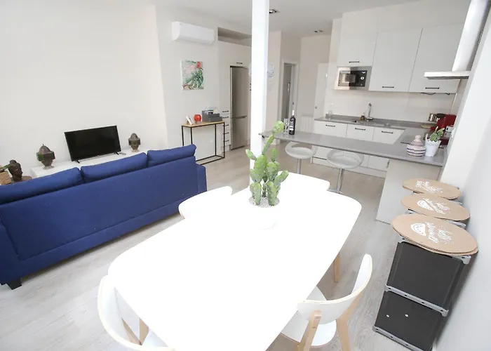 El Rincon De La Merced 1 Con Terraza Y Aire Acondicionado דירה